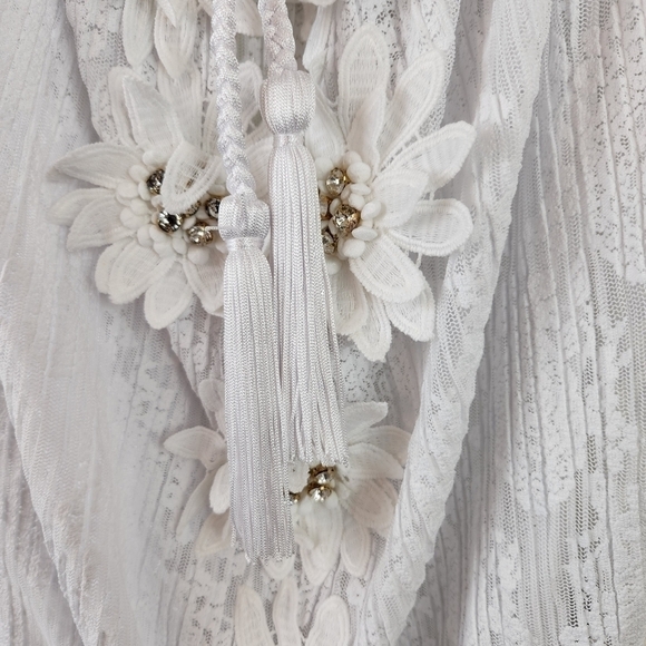 Boston Proper Lace Embellished White Top Size Small NWOT boho Summer Vacation - Picture 7 of 9